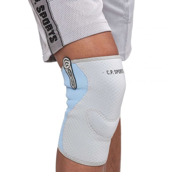 C.P. SPORTS Deluxe Knee Support, Kniebandage